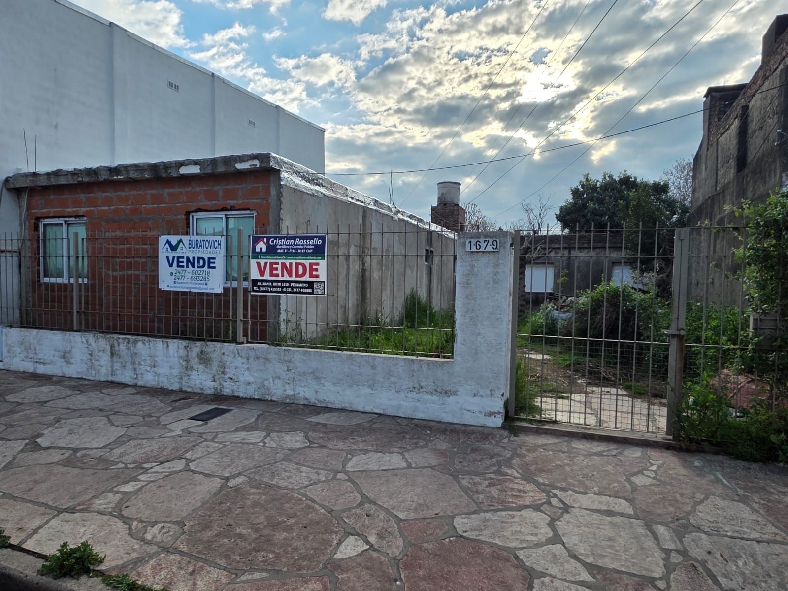 🏡 ¡Oportunidad en Venta en Barrio Centenario!